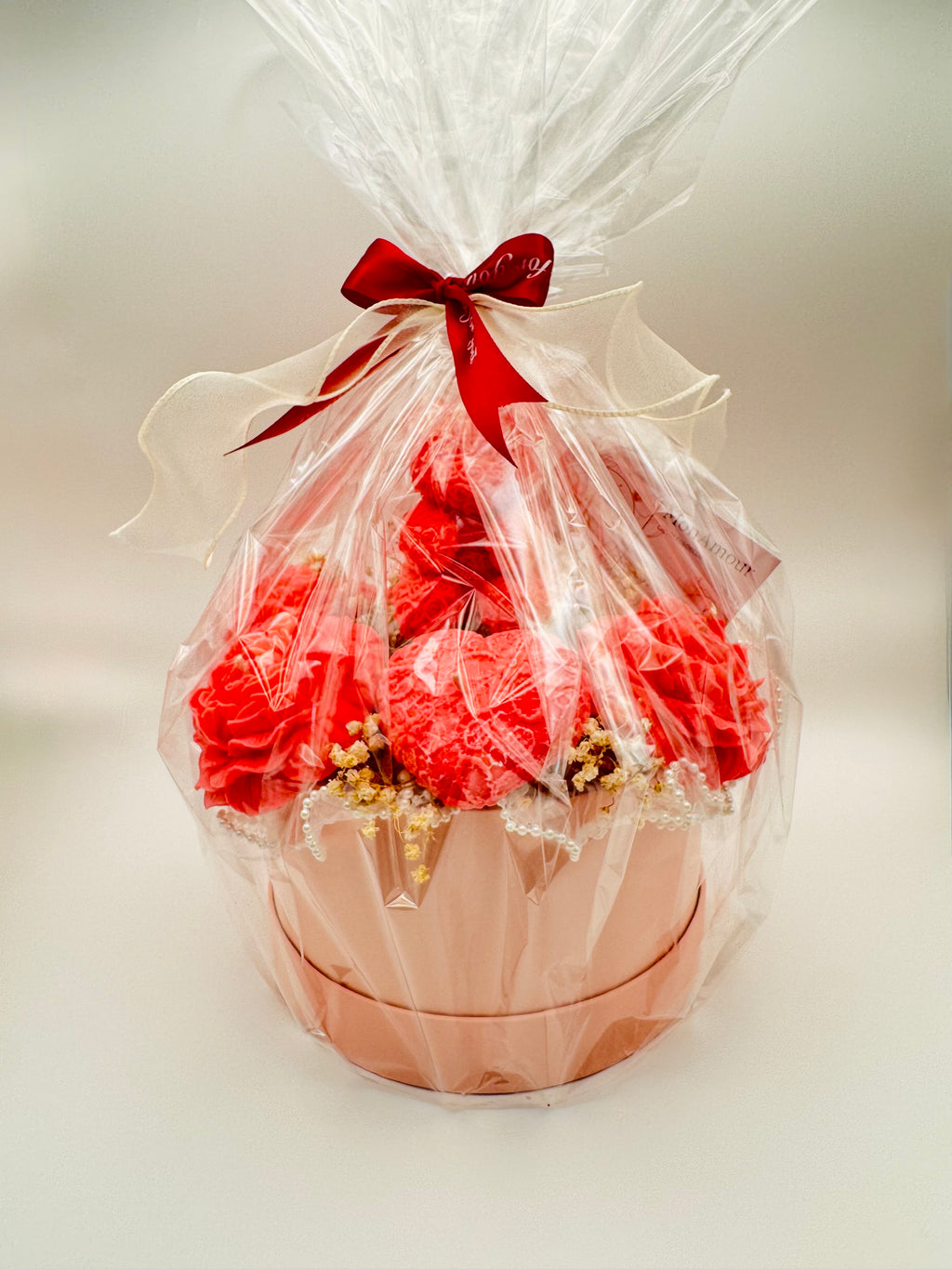 Rose Teddy Love Candle Bouquet – Handcrafted Luxury Candle Gift