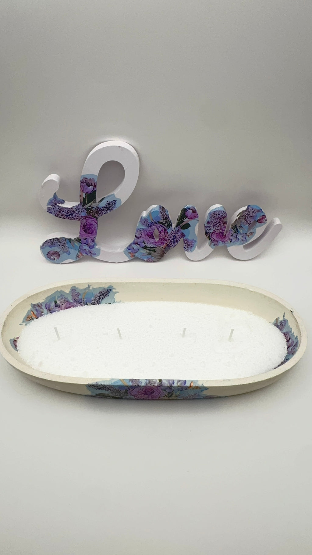 Blooming Love – Floral Candle Set (3 Pieces)