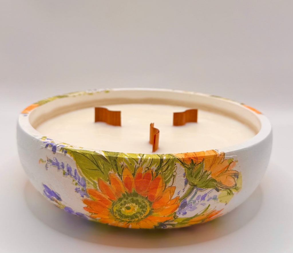 Solar Bloom Candle