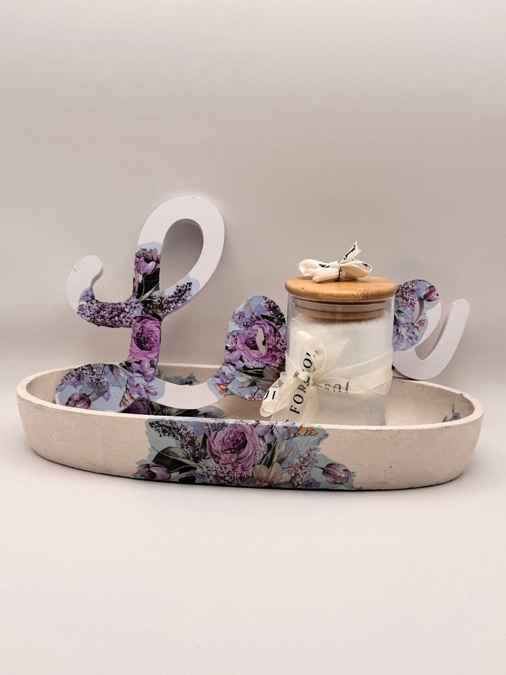 Blooming Love – Floral Candle Set (3 Pieces)