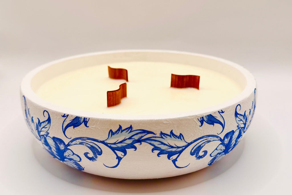 Azure Sakura Bowl Candle